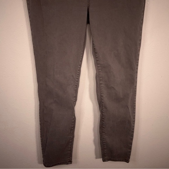 Size 10 David Bitton Buffalo Brown Stretch Jeans Soft Denim Neutral - Picture 7 of 13